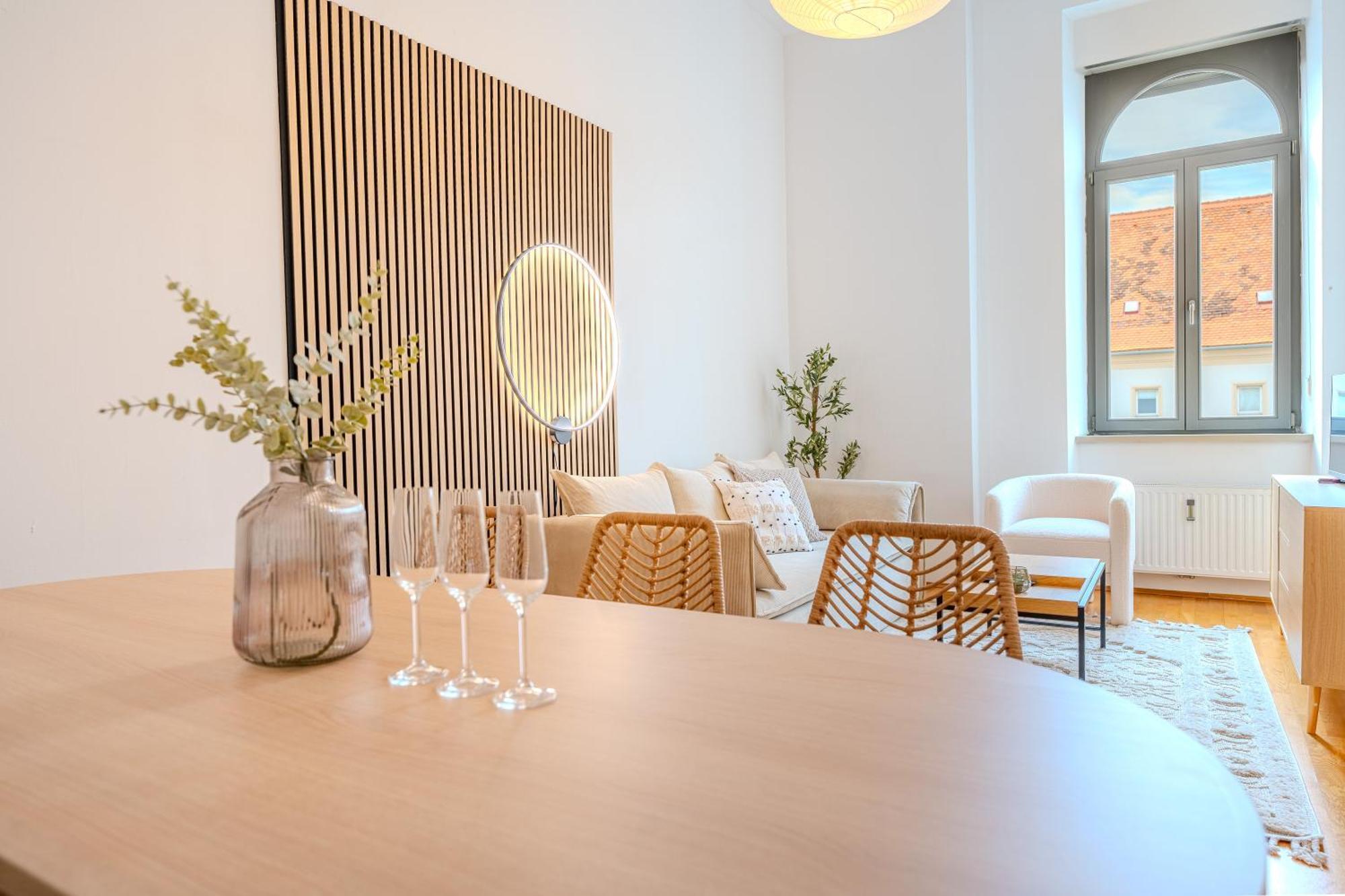Hakuna Cozy-living Center - Free Parking Apartment *